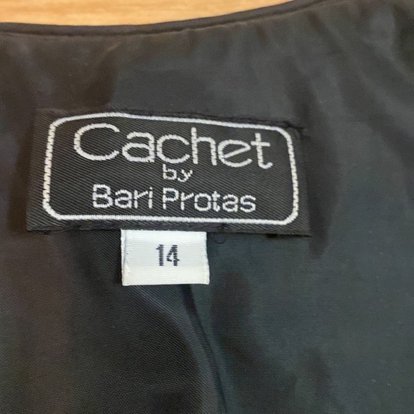 VINTAGE CACHET | DRESS & SEQUIN JACKET | 14 - Picture 7 of 8